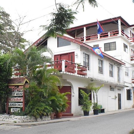 Martha'S Guesthouse San Ignacio Exterior foto