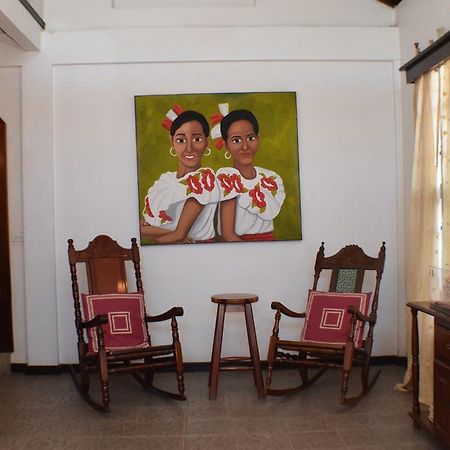 Martha'S Guesthouse San Ignacio Exterior foto