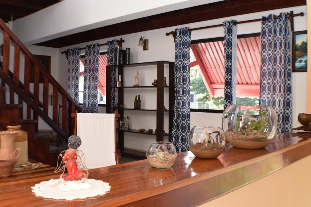 Martha'S Guesthouse San Ignacio Exterior foto